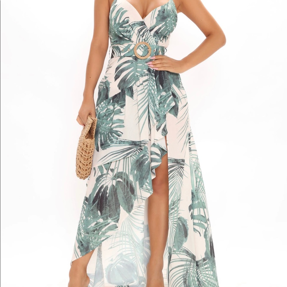 New with Tags Fashion Nova Tropical Dress